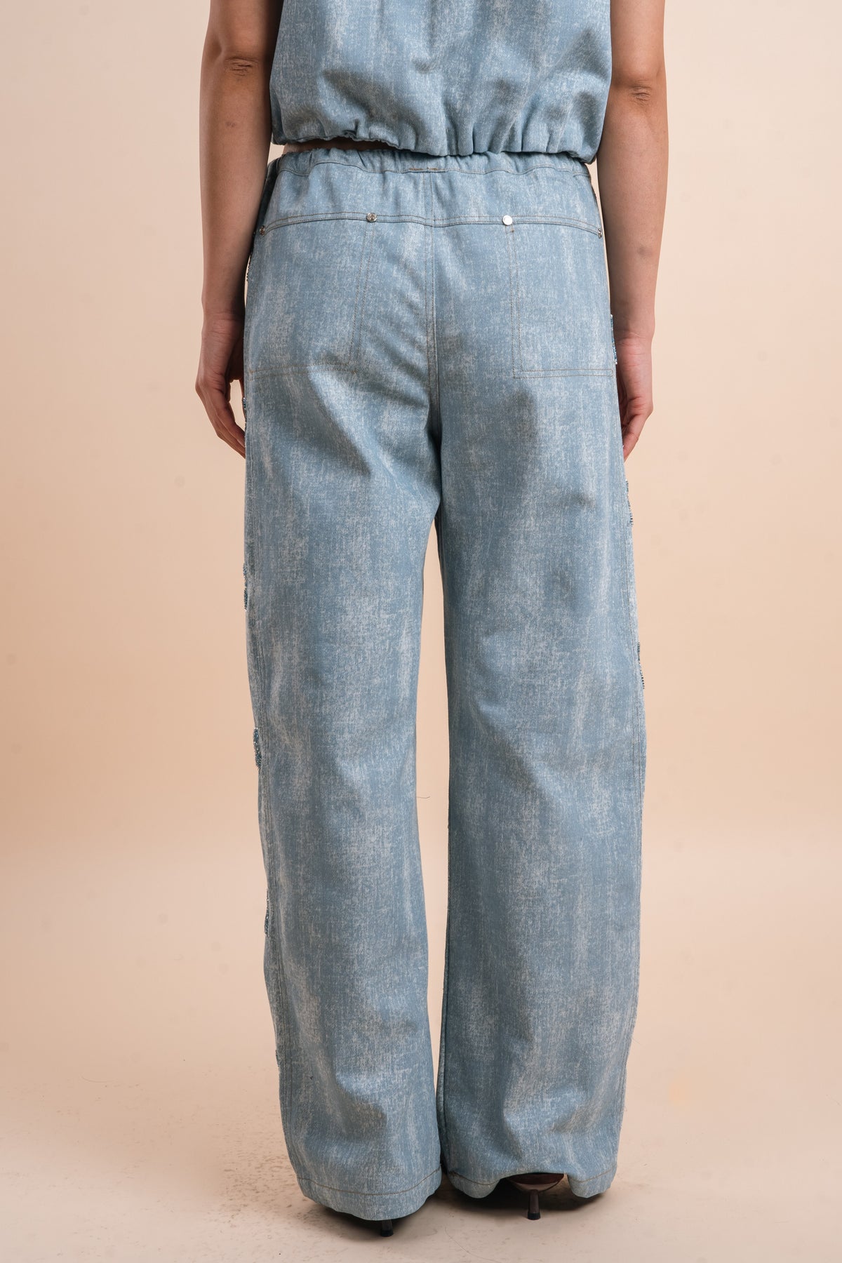 Embellishment shells , Easy-Wear light Denims