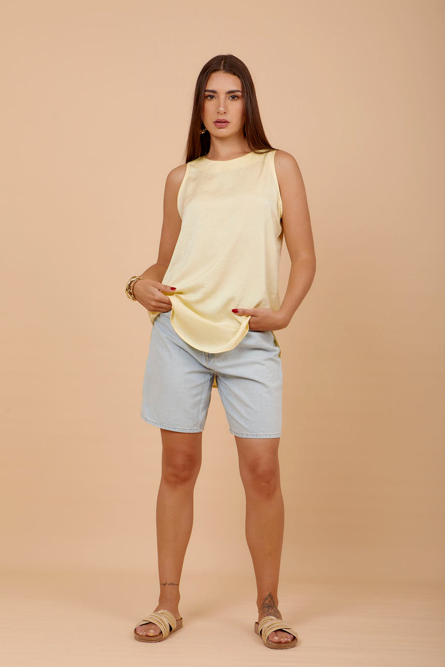 Light yellow airflow Sleeveless top