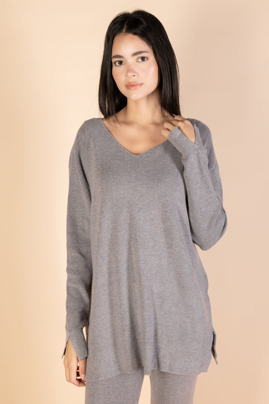 Grey V-Neck Knit Pullover