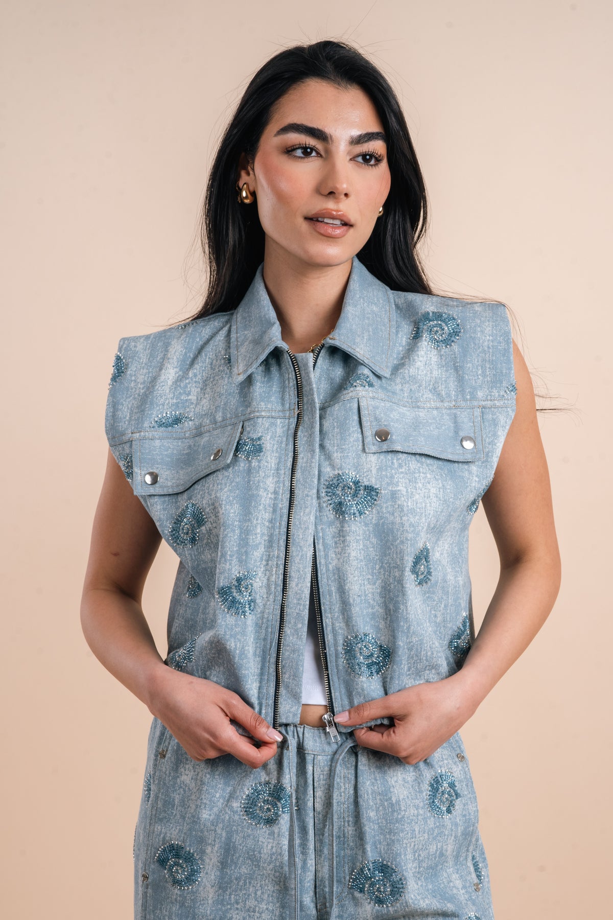 Embellishment shells - light Denim Vest