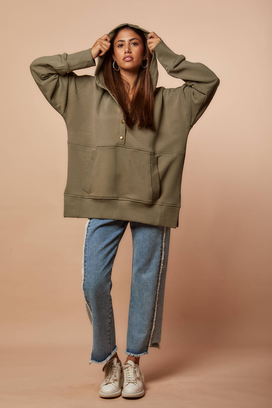 Olive Snap buttons sweat shirt