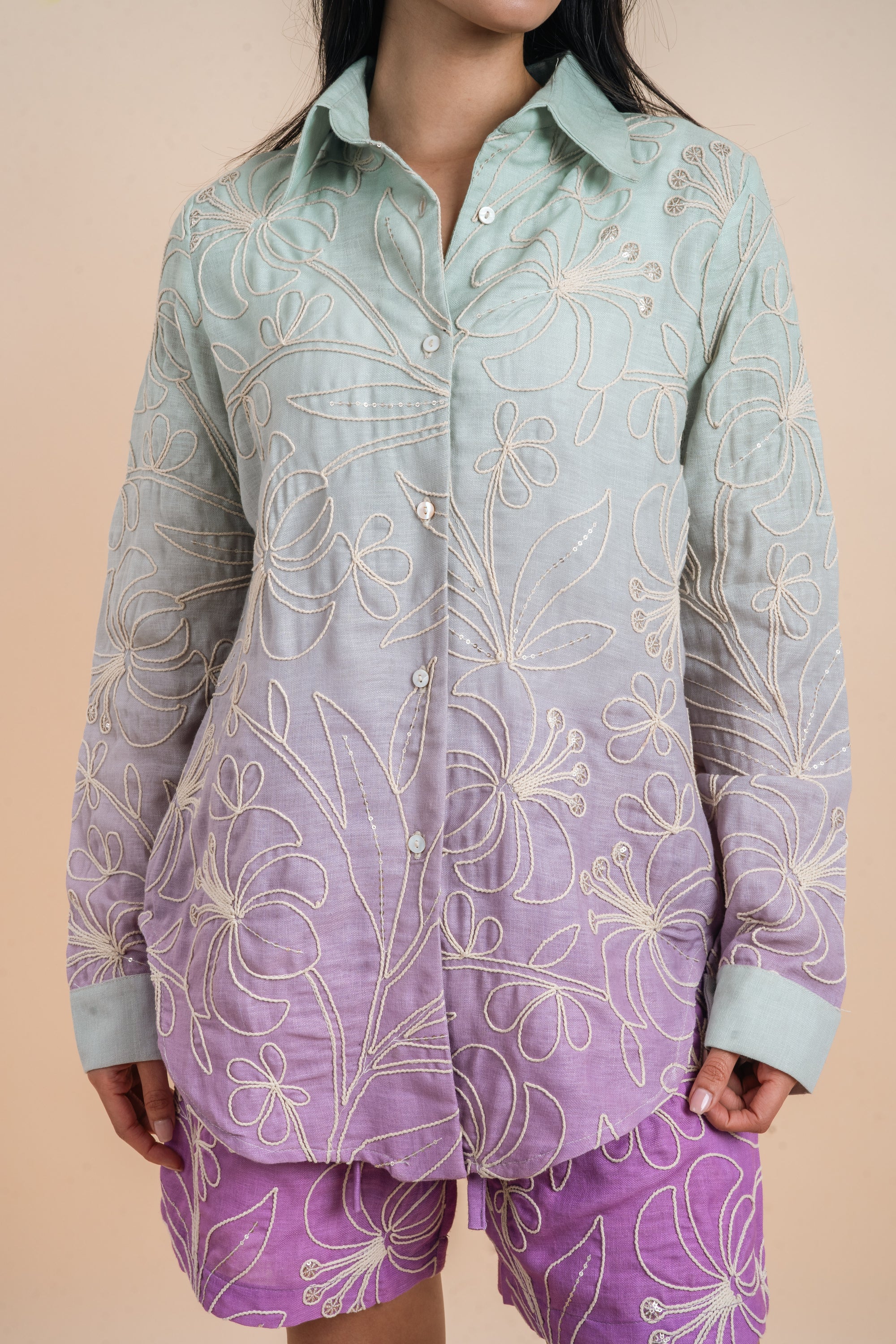 Grading mint/purple embro shirt