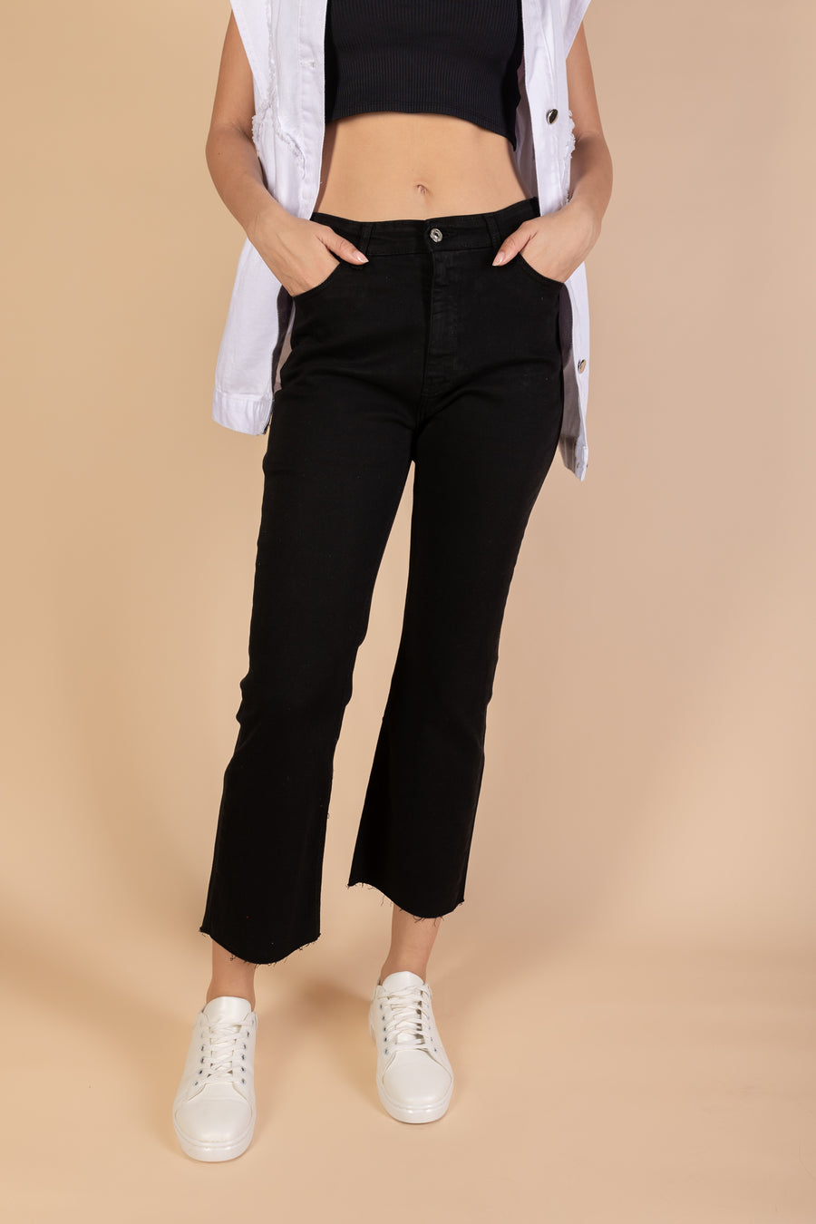 Ankle Length - Flare Jeans - Black