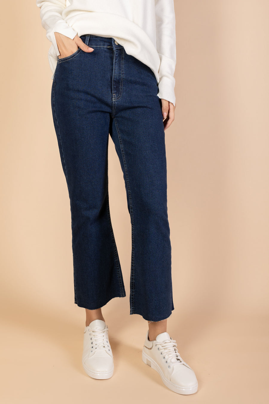 Ankle Length - Flare Jeans - Dark Blue