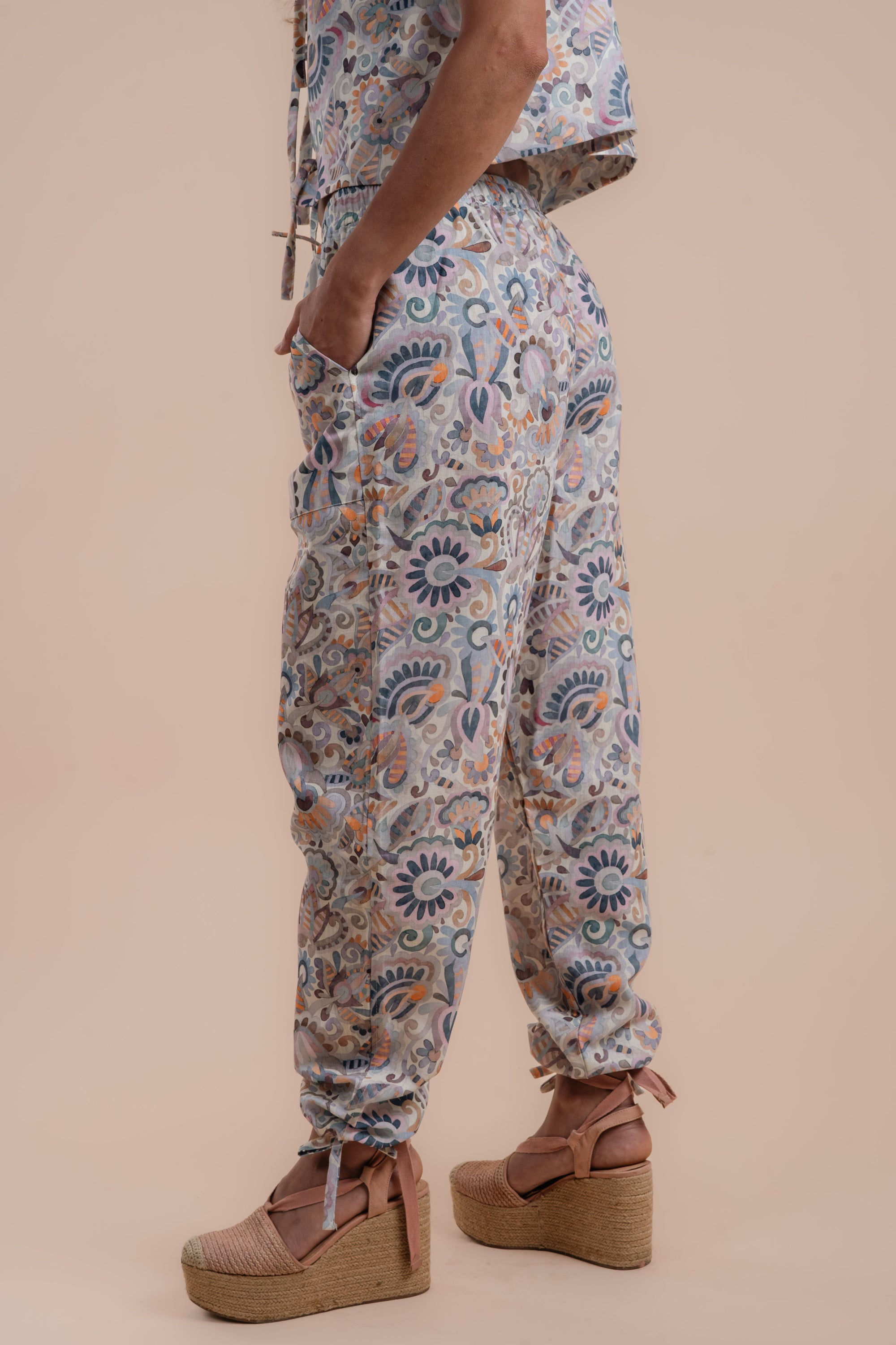 Floral print Pants + Vest Set