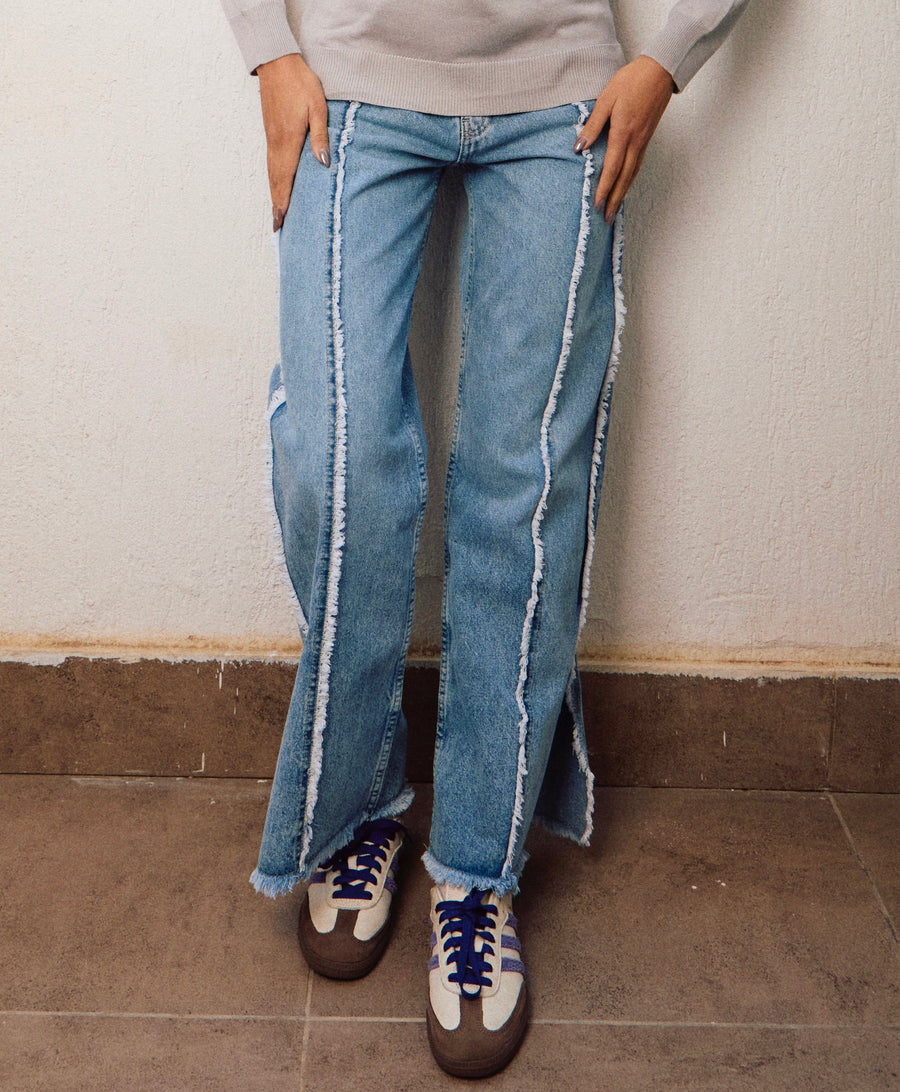 Blue Fringes - Boyfriend Jeans