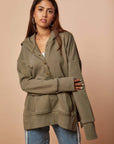 Olive Snap buttons sweat shirt