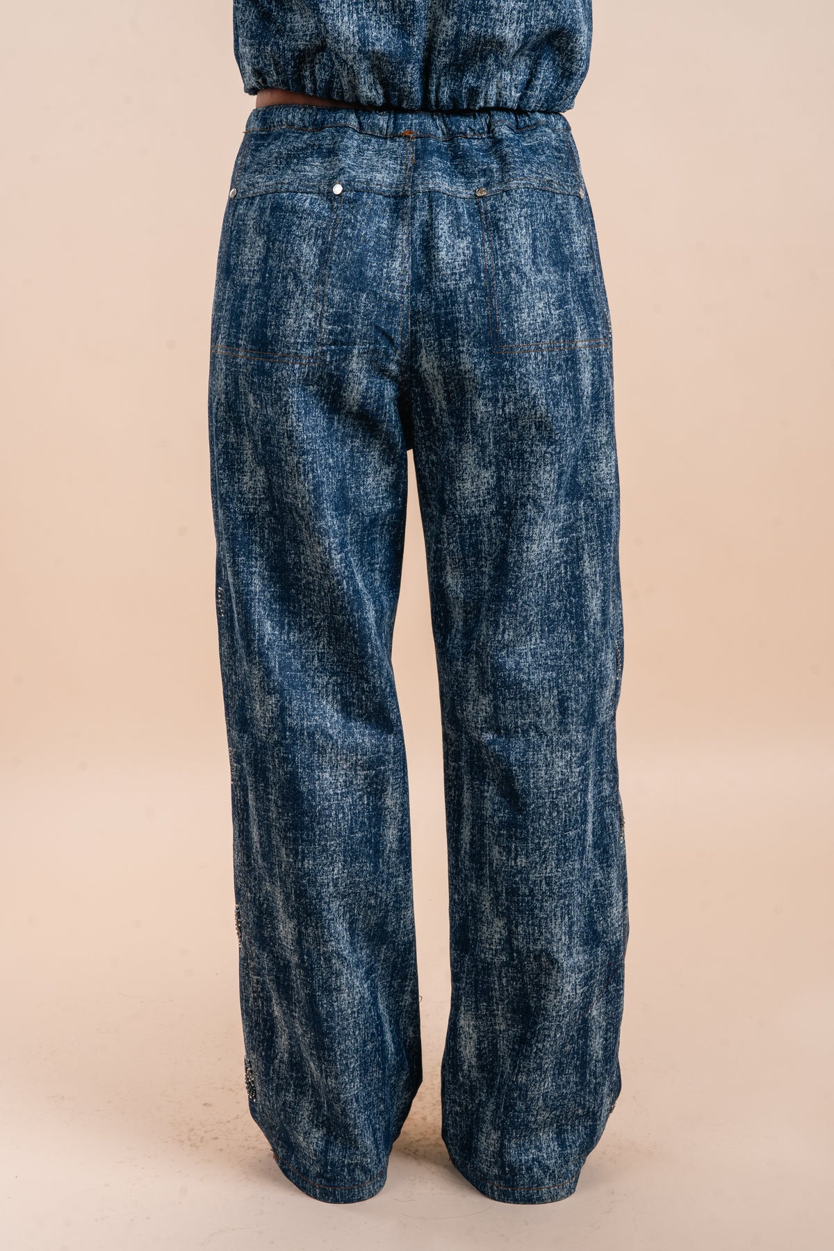 Embellishment shells , Easy-Wear Dark Denims