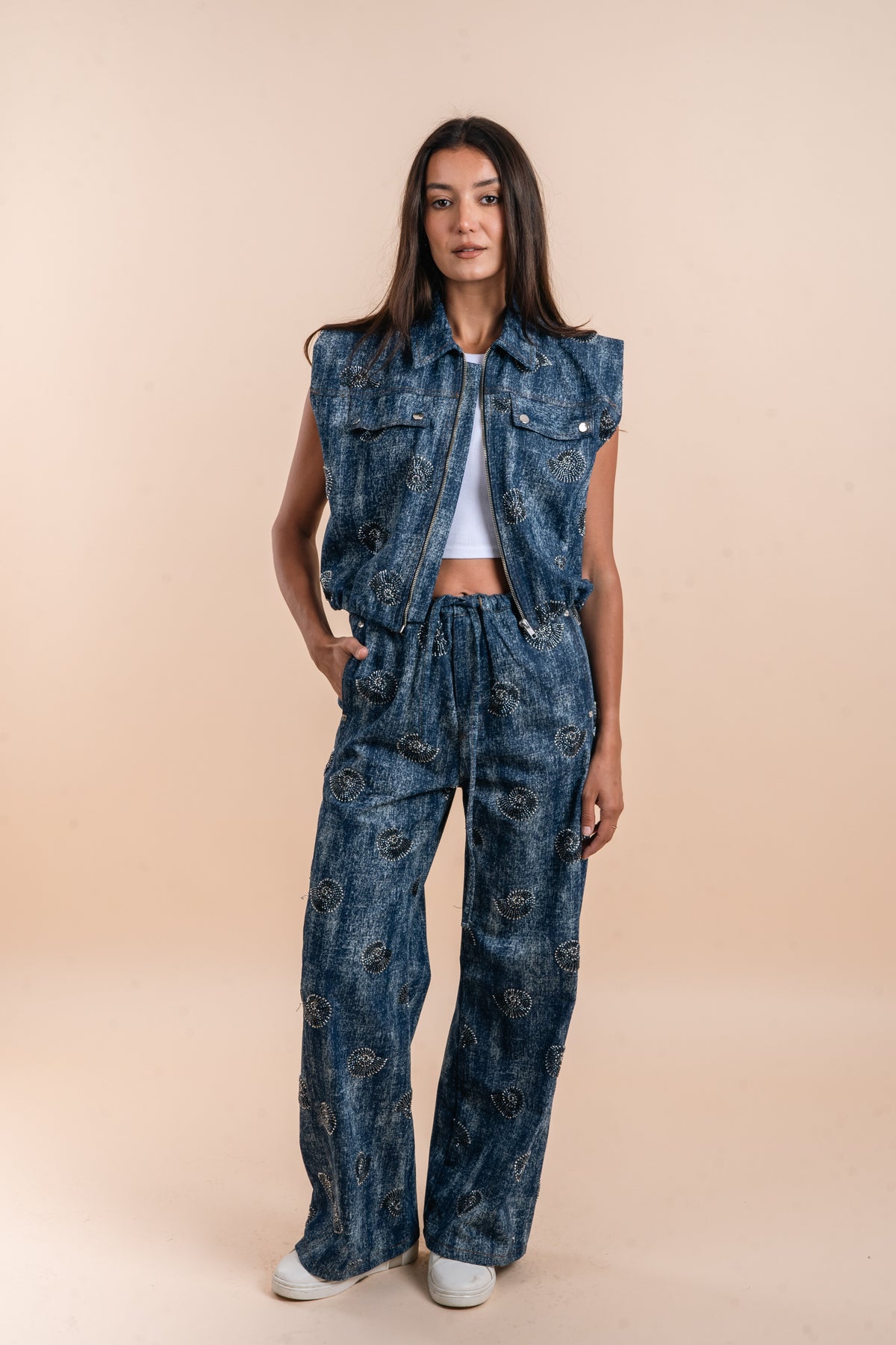 Embellishment shells , Easy-Wear Dark Denims