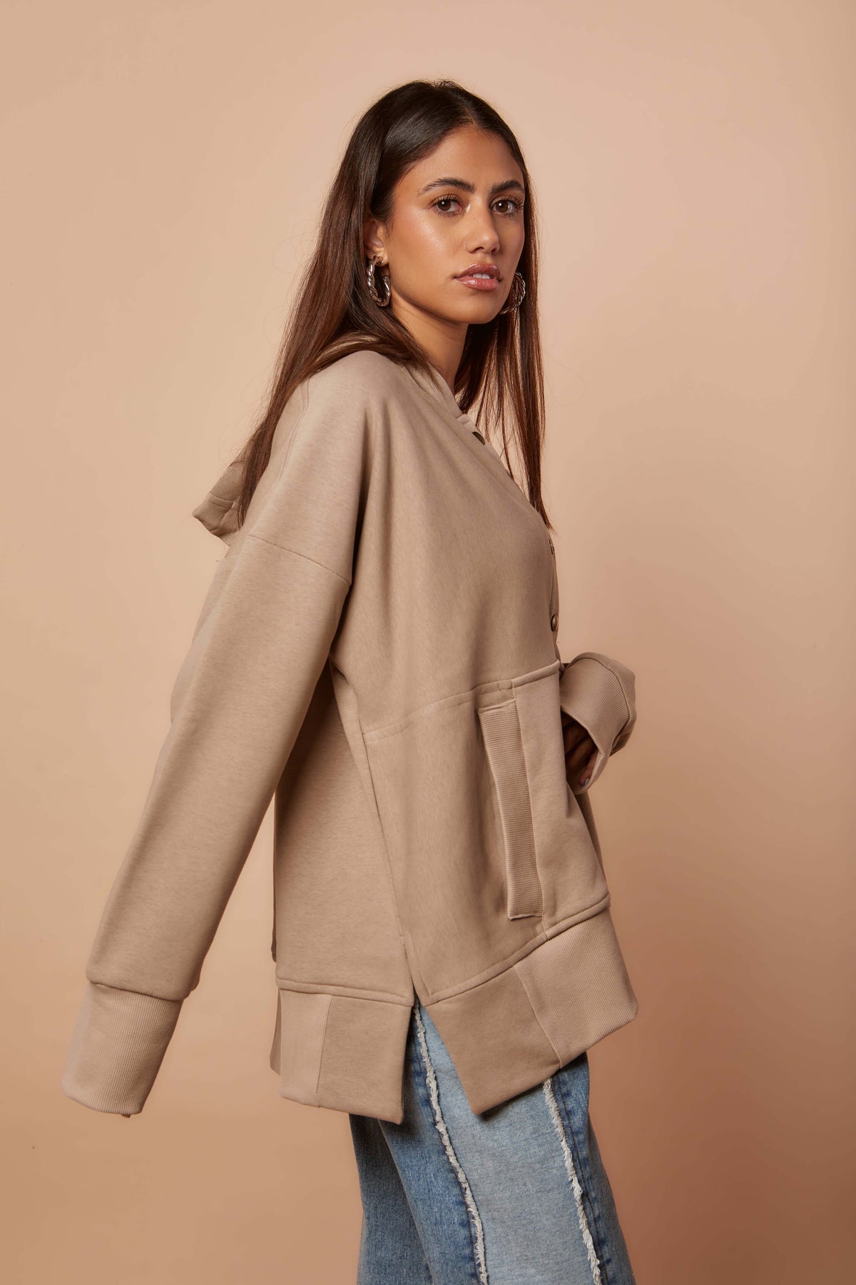 Beige Snap buttons sweat shirt