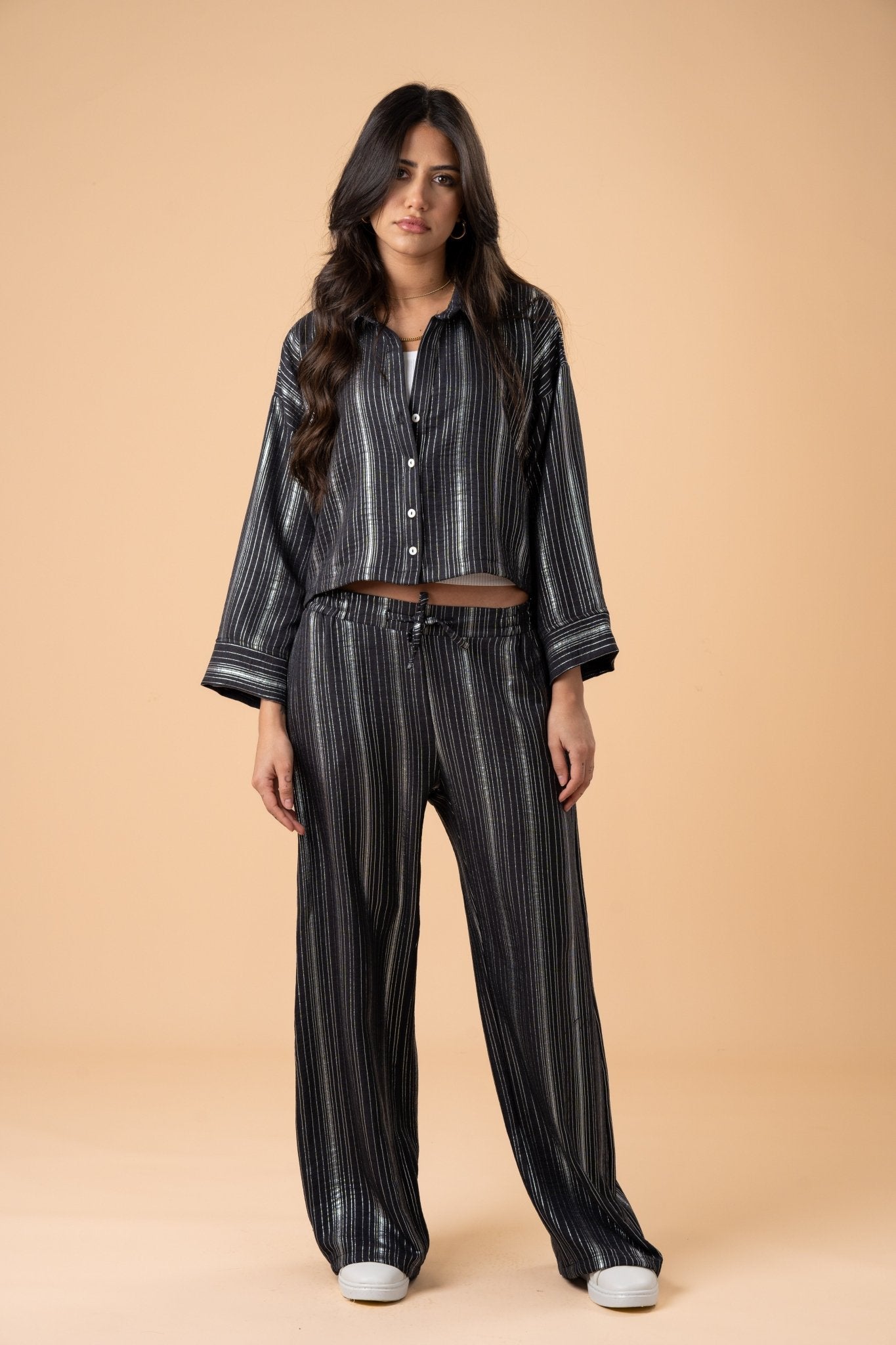 Black Metallic stripes Pants - nahlaelalfydesigns