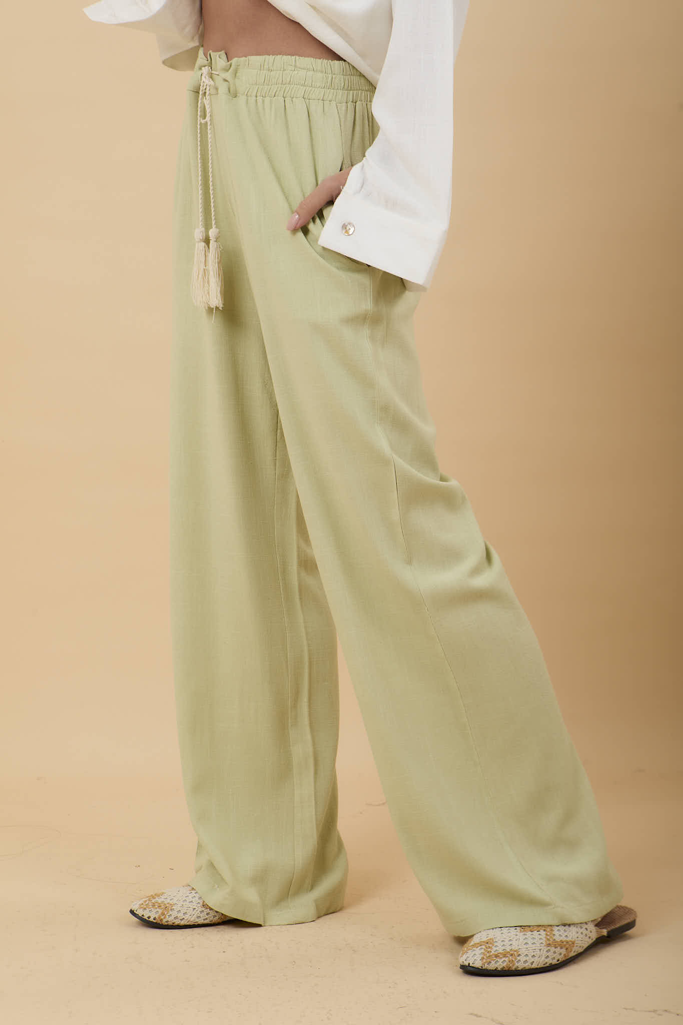 Mint Soft Linen Pants - nahlaelalfydesigns