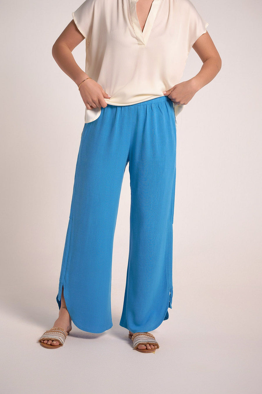 Blue Side Drawstrings pants - nahlaelalfydesigns