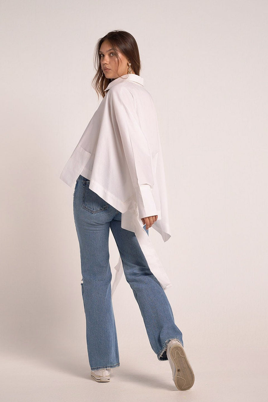 Off-White side knotted shirt - nahlaelalfydesigns