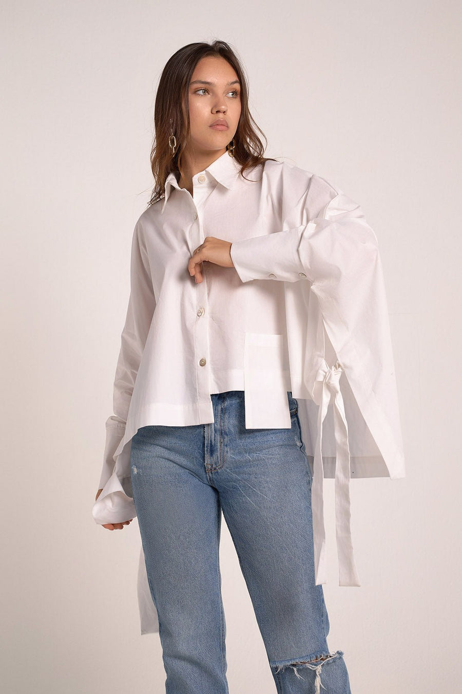 Off-White side knotted shirt - nahlaelalfydesigns