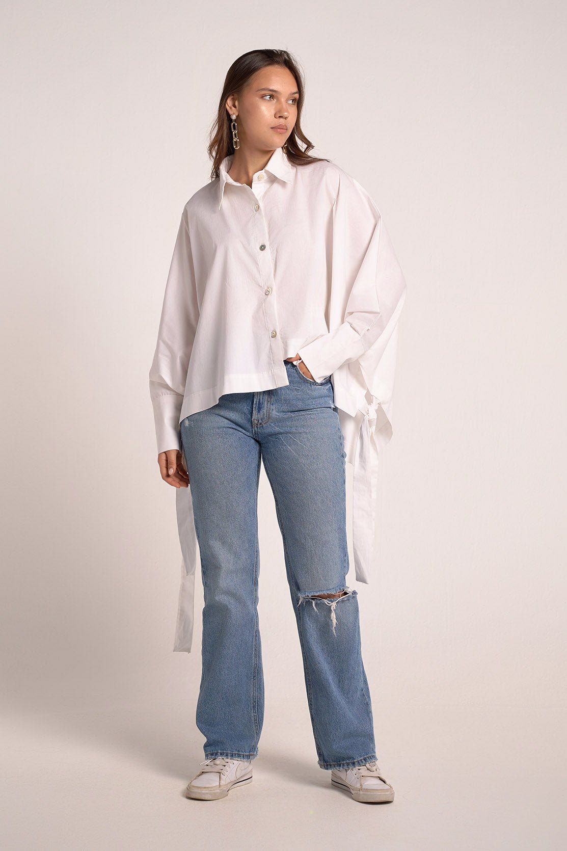 Off-White side knotted shirt - nahlaelalfydesigns